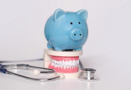 Бюджетная имплантация зубов