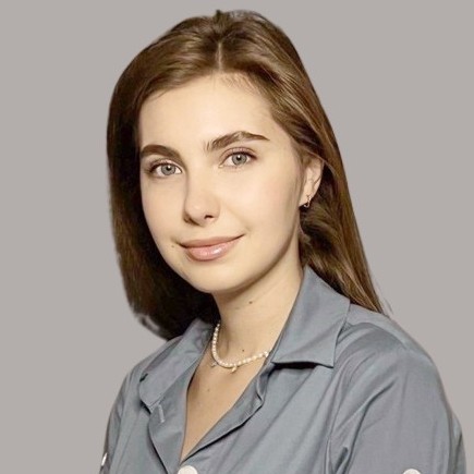  Максимова Арина Андреевна